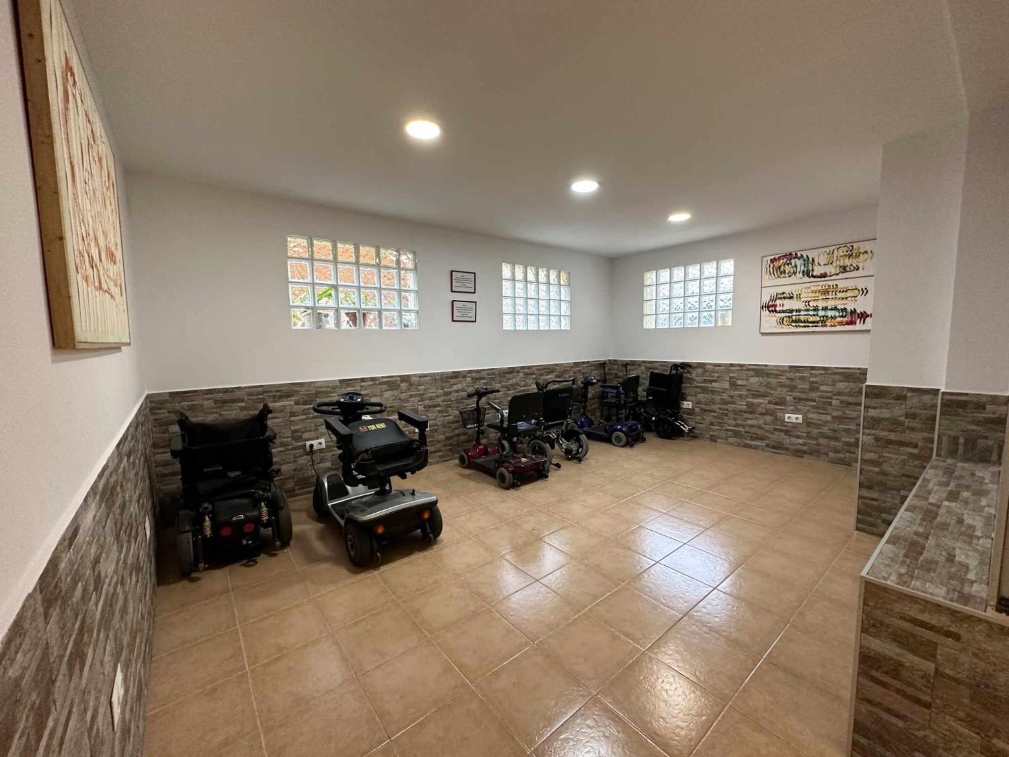 Estudio Pyr Privado Frente Al Puerto De Fuengirola Kültér fotó
